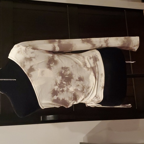 Windsor One Shoulder Longsleve Cropped Top. Taupe Size Large. - Picture 3 of 5